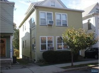 70 Strong St, Wallington, NJ 07057