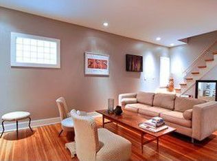 1807 W Estes Ave, Chicago, IL 60626