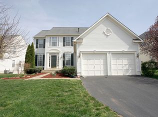 43124 Binkley Cir, Leesburg, VA