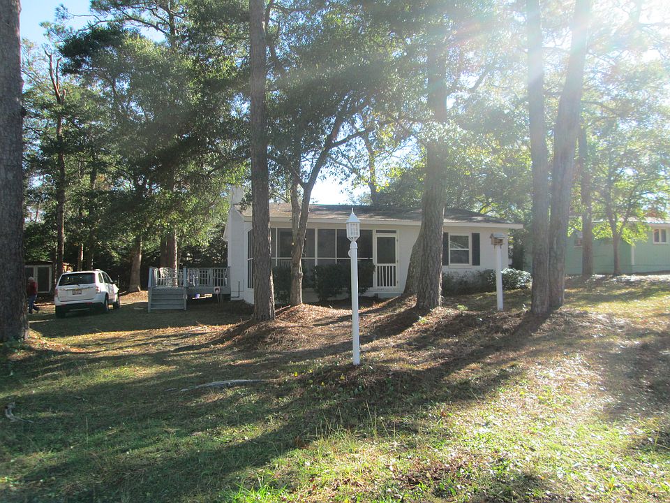 1st image of 130 NE 27th St