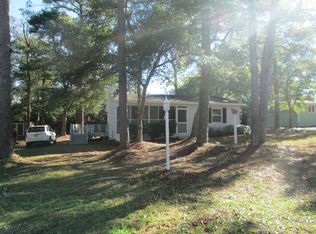 130 NE 27th St, Oak Island, NC 28465