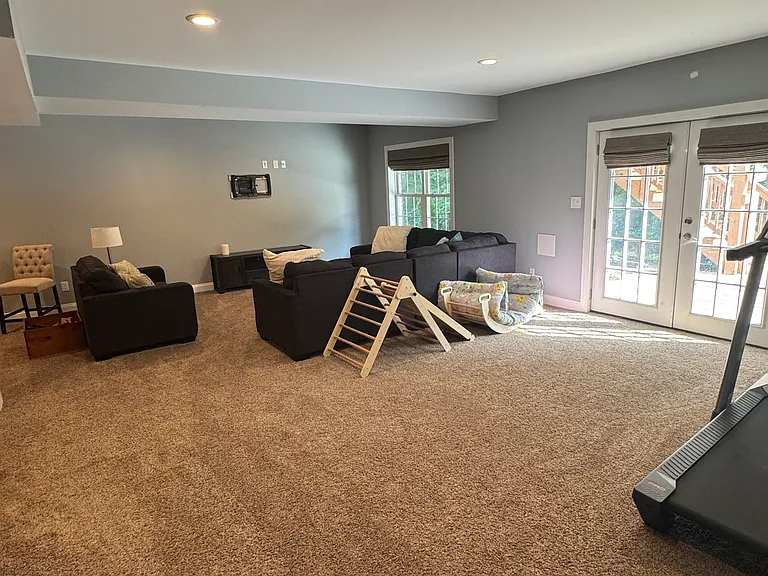 1245 Helmsdale Dr — Photo 40