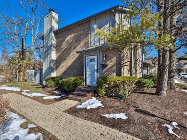 3285 Pebblebrook Ln, Cincinnati, OH 45251