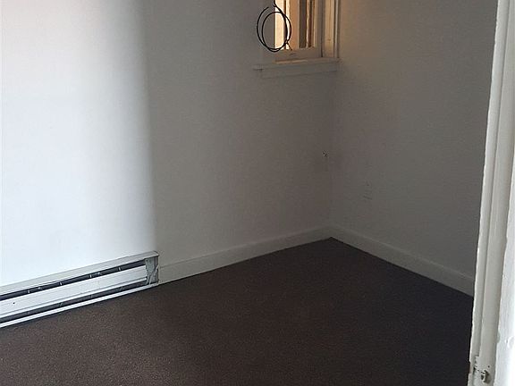 401-404 Bed 2