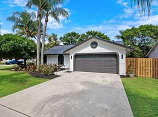 7620 Texas Trail, Boca Raton, FL 33487