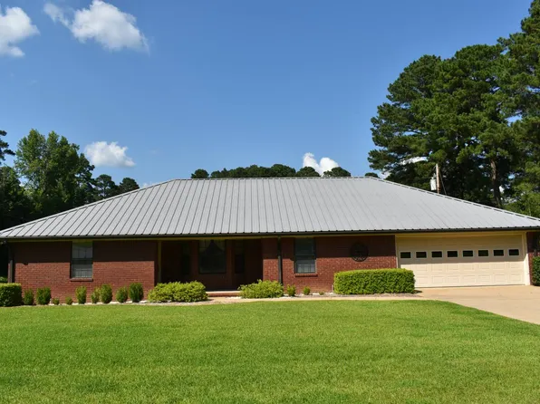 2 Azalea St, Magnolia, AR 71753
