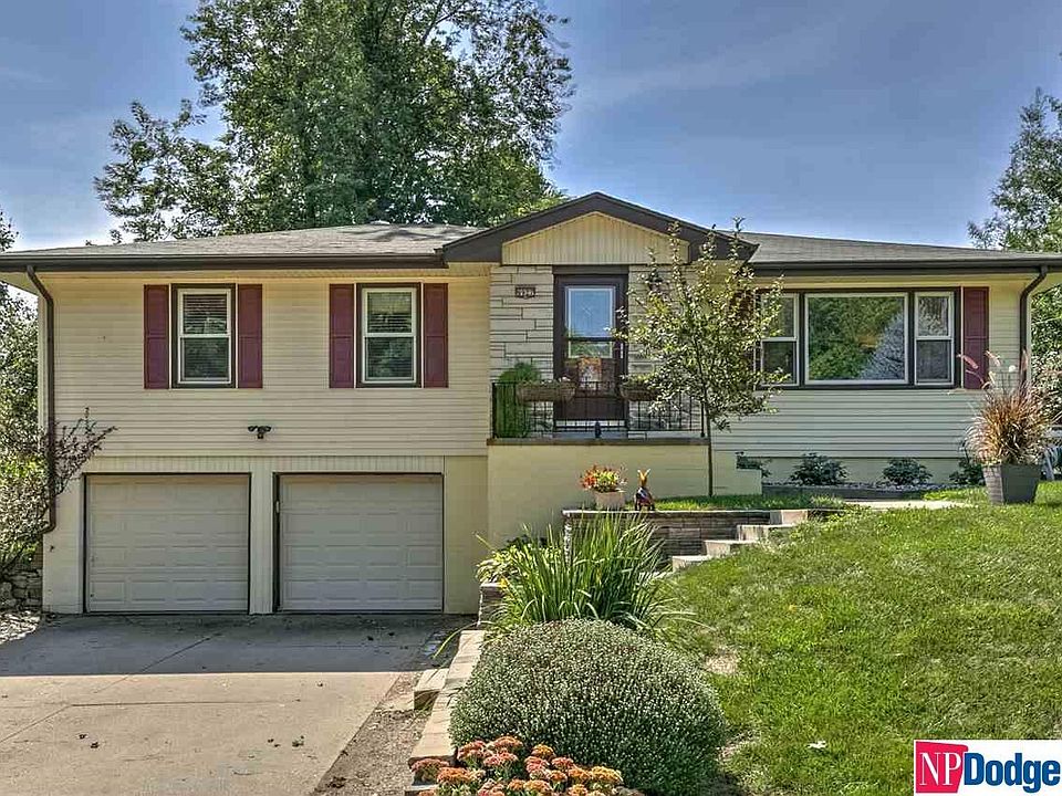1st image of 9927 Nina St