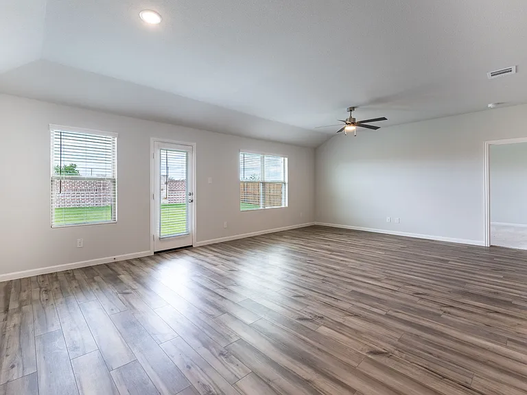 3745 Prairie Chapel Rd — Photo 11
