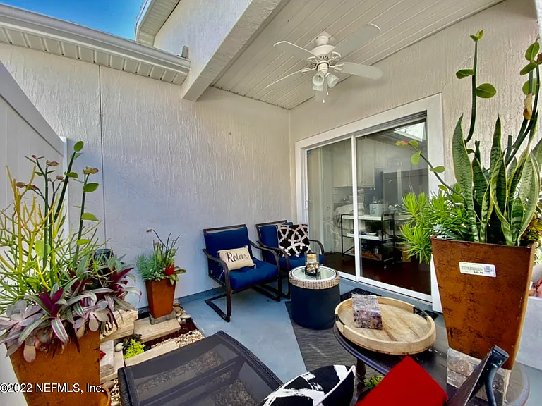 5820 Parkstone Crossing Dr — Photo 19