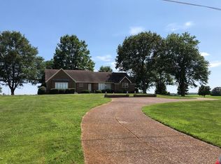 901 Payne Rd, Portland, TN 37148