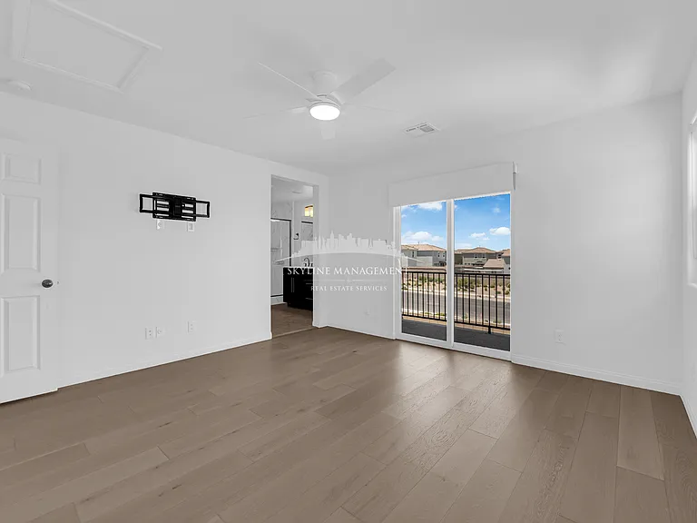 4066 Painted Lady Ave — Photo 30