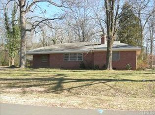 121 White Oak Dr, Durham, NC 27707