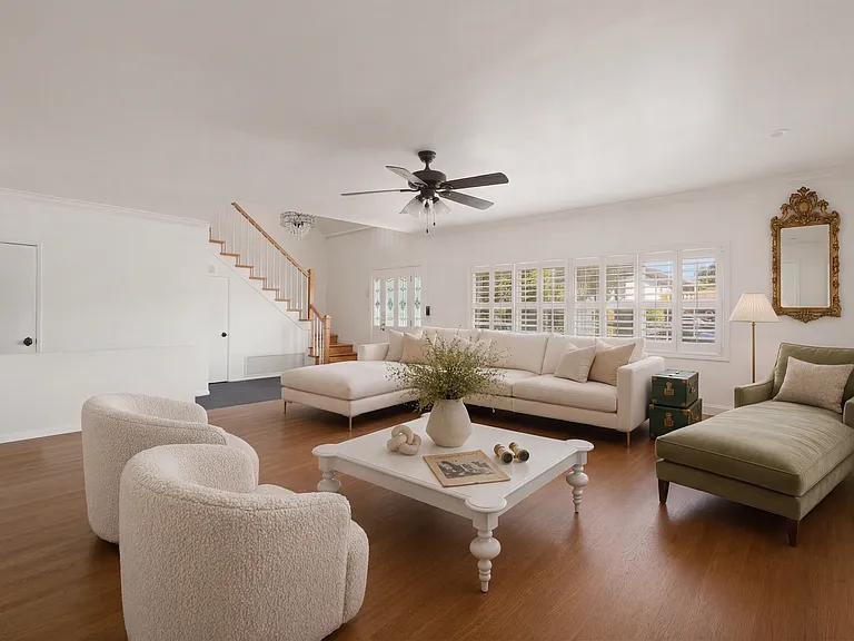 4309 Gentry Ave — Photo 3