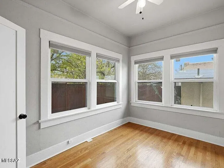 1245 N 1st Ave — Photo 17