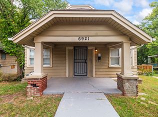 6921 Jackson Ave, Kansas City, MO 64130