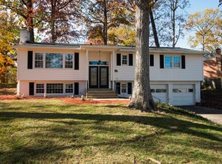 8301 Bound Brook Ln, Alexandria, VA 22309