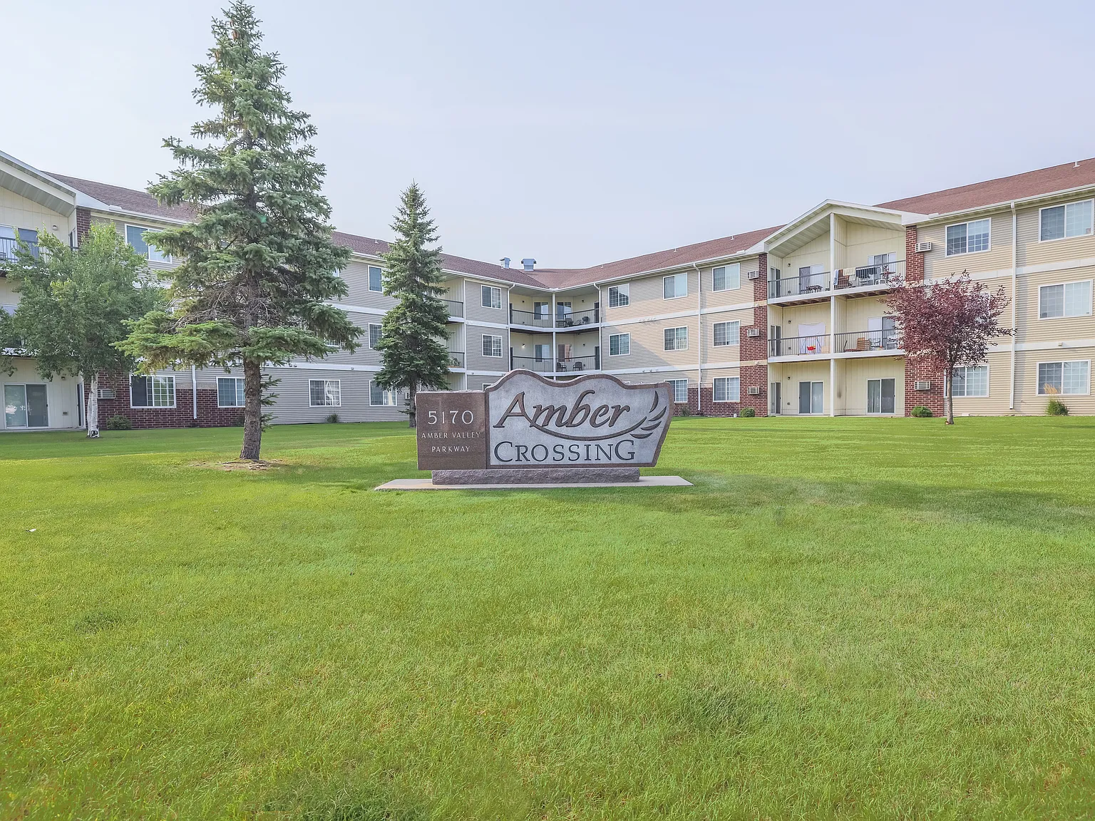 Amber Crossing Apartments — Photo 2