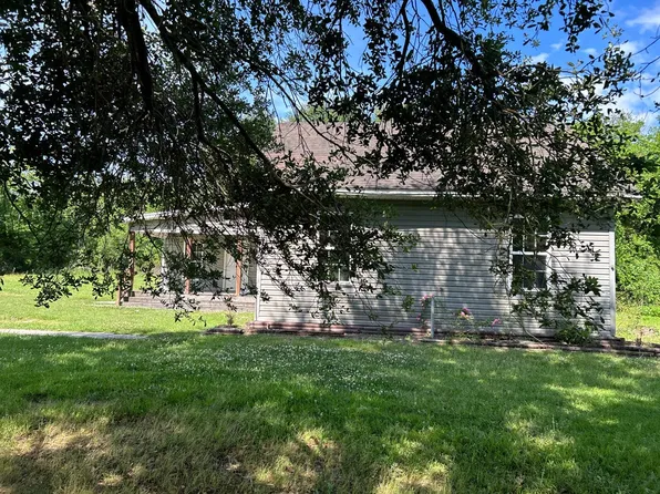 1391 Willow Cove Rd, Church Point, LA 70525