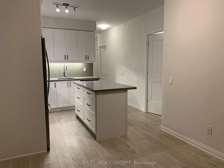 7895 Jane St #3017 — Photo 8
