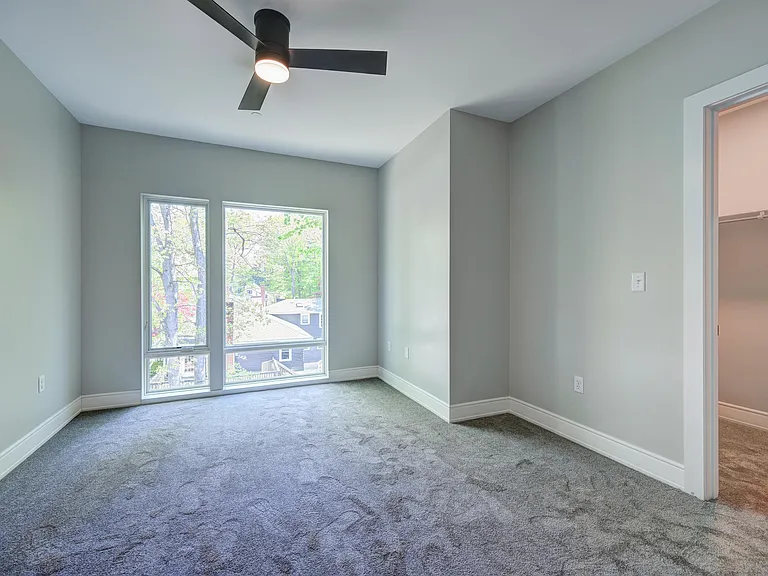 2059 Lafayette Rd #202 — Photo 18