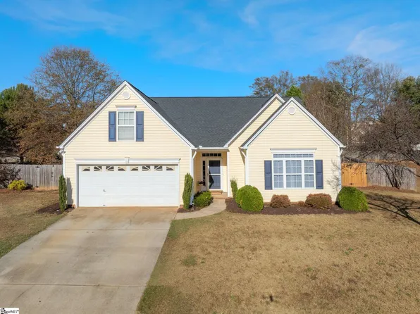 102 Goldenrain Way, Simpsonville, SC 29680