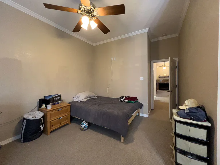 2802 Nueces St #112 — Photo 7