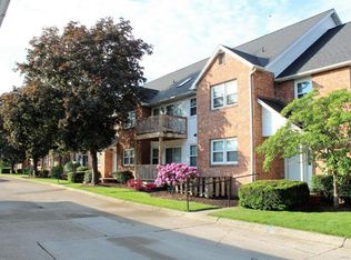 400 Clendenin St, Charleston, WV 25301
