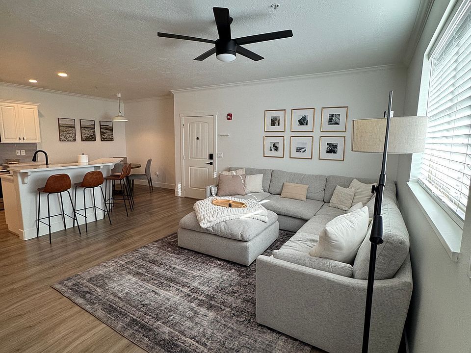 1st image of 952 W 965 N Unit 210