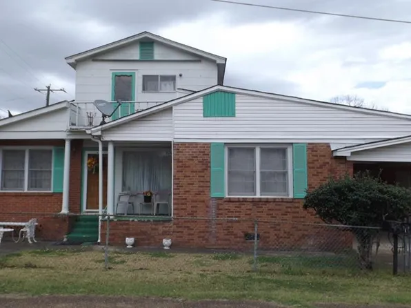 1 N Blue Bird Dr, Natchez, MS 39120