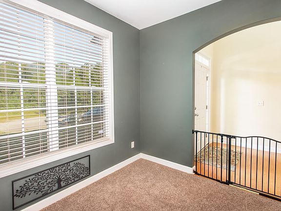 5th image of 6680 Crest Wood Ln