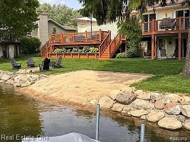 2nd image of 10846 Colony Rd