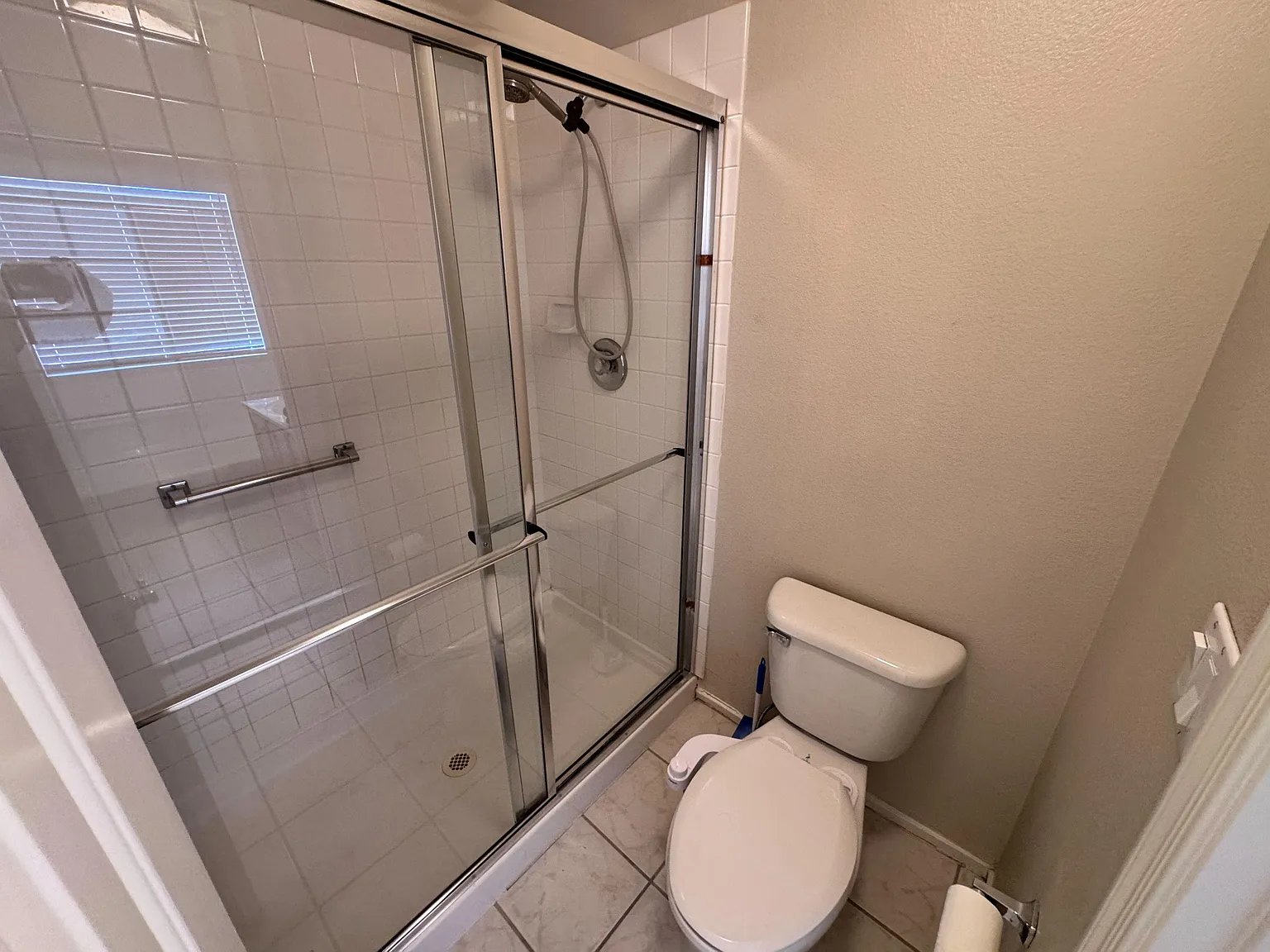 4 bed, 2.0 bath, 1632 sqft, $1,252 — Photo 4