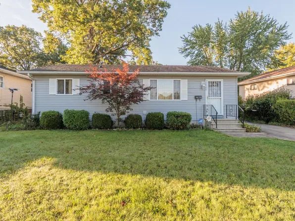 1944 E 41st St, Lorain, OH 44055