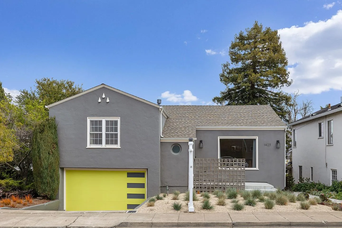 1425 6th Ave photo 1