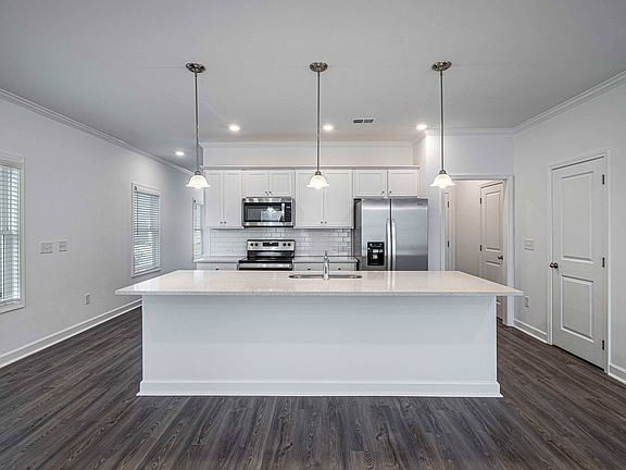 2nd image of 2095 E Cherokee Dr #174