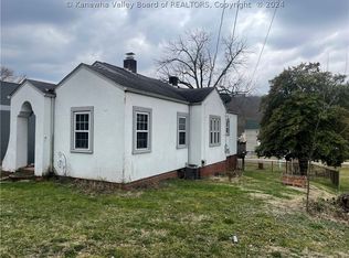 3104 Pennsylvania Ave, Charleston, WV 25302