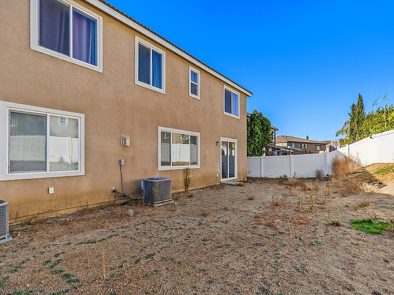 30312 Carob Tree Cir — Photo 49