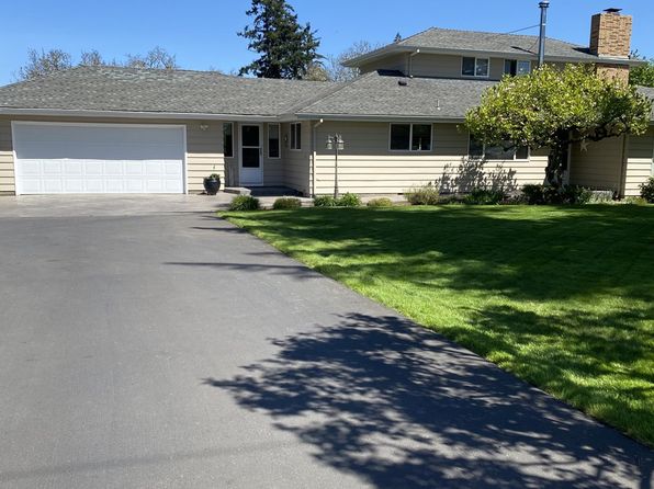 11623 NE Broadacres Rd, Hubbard, OR 97032