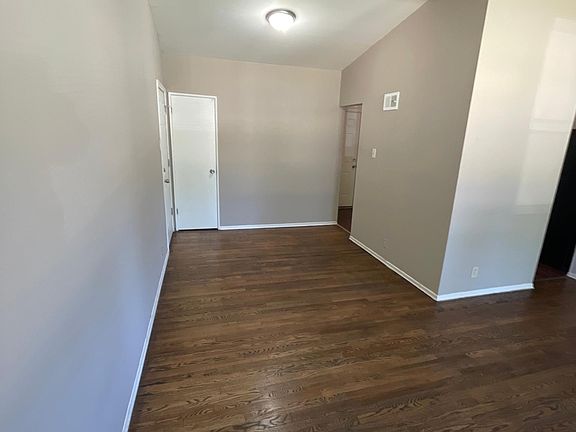 5th image of 2310 Hummingbird Dr