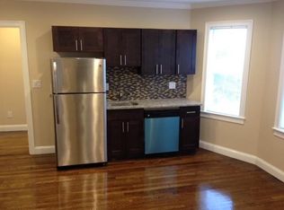42 Glen Rd #2R, Boston, MA 02130