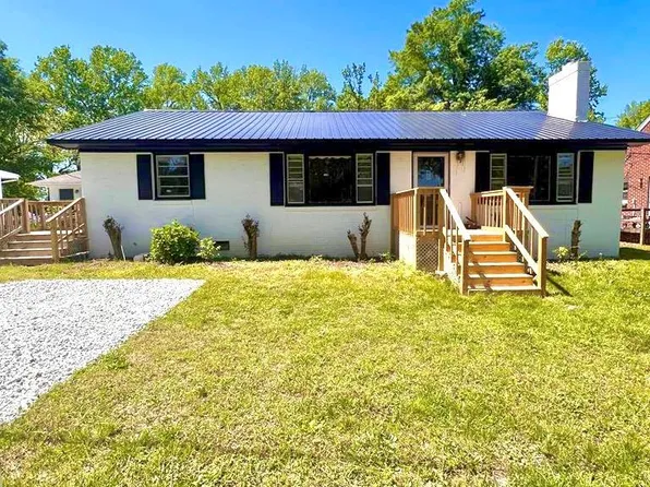 221 Atwater St, Yanceyville, NC 27379