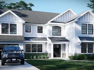 8 Helene Ave #11566, Merrick, NY 11566