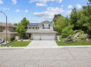 23611 Clearidge Dr, Santa Clarita, CA 91354