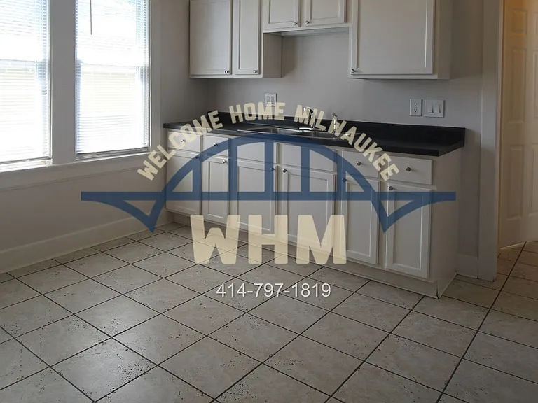 2728 N Vel R Phillips Ave — Photo 11