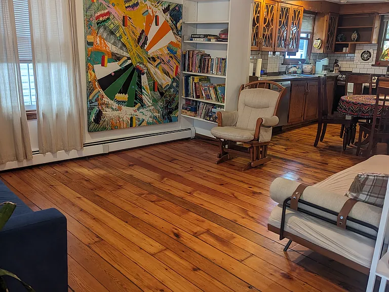 Marion St — Photo 1