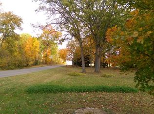 1725 W Old Trail Rd, Columbia City, IN 46725