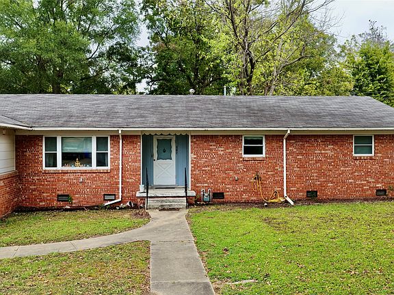 4th image of 507 NW 2nd St