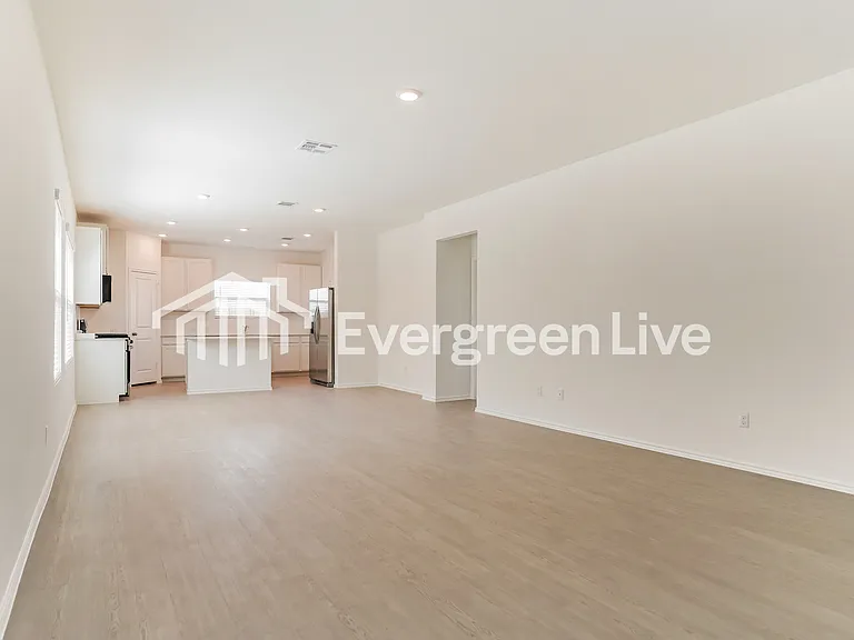 103 Sapling Dew Dr — Photo 2