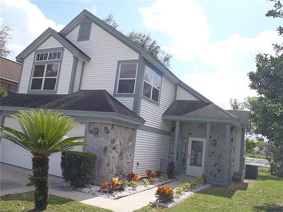 2nd image of 9959 Aloma Bend Ln