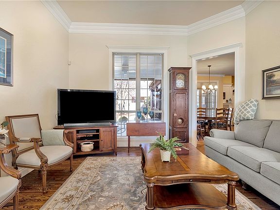 5th image of 1590 E Brighton Pl